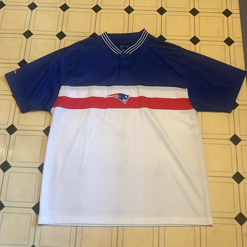 Vintage adidas New England Patriots shirt size XL EUC 🏈🇺🇸
